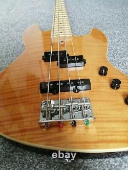 Sire Marcus Miller U5 Short-Scale Electric Bass Guitar