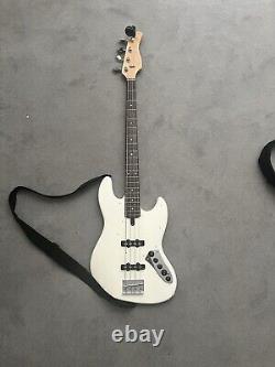 Sire Marcus Miller V3 2nd Generation Bass Guitar in White