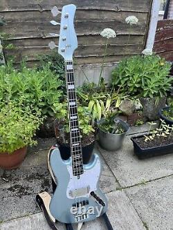 Sire V7 Lpb Lake Placid Blue Jazz Bass