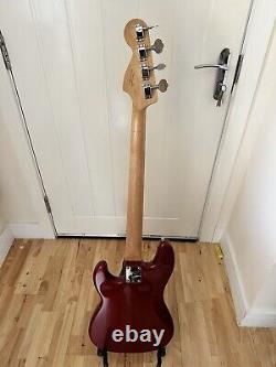 Squier Affinity Precision Bass Guitar Candy Apple Red