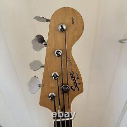 Squier Affinity Precision Bass Guitar Candy Apple Red