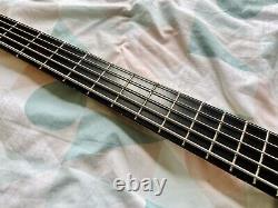 Squier Deluxe Jazz Bass V Active 5 string Bass