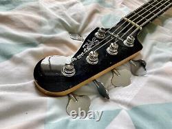 Squier Deluxe Jazz Bass V Active 5 string Bass