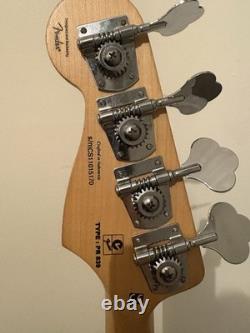 Squier Jazz Bass Deluxe IV Black Indonesian Made