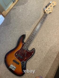 Squier Jazz Bass Guitar 1995 Korean 50th Anniversary model in fantastic shape