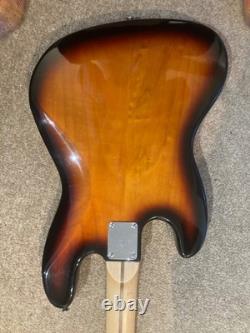 Squier Jazz Bass Guitar 1995 Korean 50th Anniversary model in fantastic shape