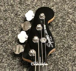 Squier Jazz Bass by Fender WAR016500177604. QS