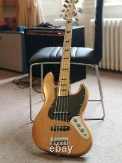 Squier Jazz bass vintage modified 5 string