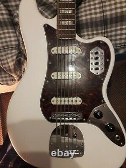 Squier Vintage Modified Bass VI Olympic White (2014)