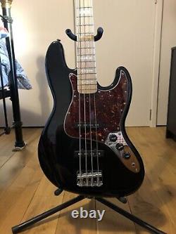 Squier Vintage Modified Jazz Bass'77