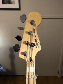 Squier Vintage Modified Jazz Bass'77