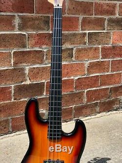 Squier Vintage Modified Jazz Fretless Electric Bass Guitar 3-Color Sunburst