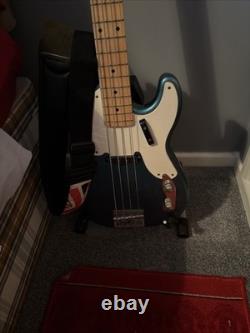Squier by Fender Classic Vibe 50's Precision Bass In Lake Placid Blue