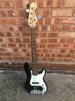 Squier p bass 5 string green bass guitar