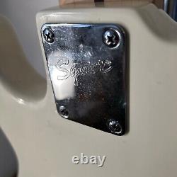 Squire Precision Bass White Squire Bass