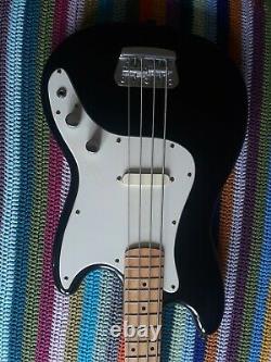 Squire bronco bass Affinity series