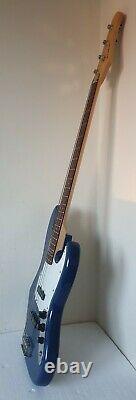 Starfire Electric Bass Guitar, 4 Strings, Right-handed In Great Conditions