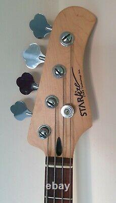 Starfire Electric Bass Guitar, 4 Strings, Right-handed In Great Conditions