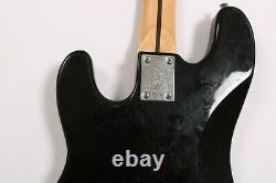 Starmaker bass guitar in black and white good condition some scuffs see pics