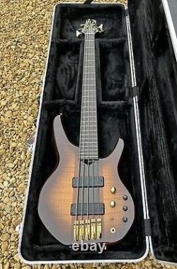 Status Graphite S2 Classic 5 Bass Guitar