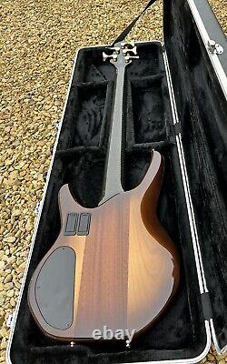 Status Graphite S2 Classic 5 Bass Guitar