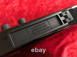 Steinberger Spirit XT-2DB Black Headless Bass Guitar with Gigbag. Drop D Switch