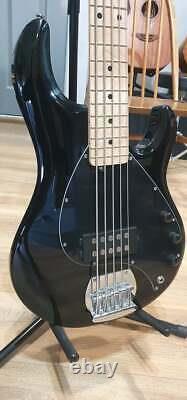 Sterling Stingray 5 in black