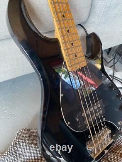 Sterling by Music Man Sub Ray 5 Black Bass active