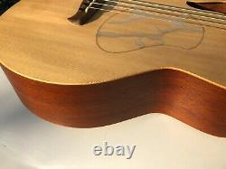 Tacoma Thundercheif CB10 Acoustic Electric Bass Guitar