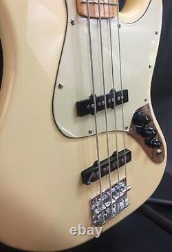 Tagima TW-73 Jazz Bass 4-String Electric Bass Guitar Vintage White