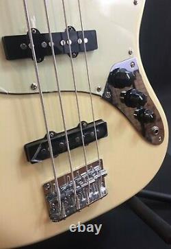 Tagima TW-73 Jazz Bass 4-String Electric Bass Guitar Vintage White