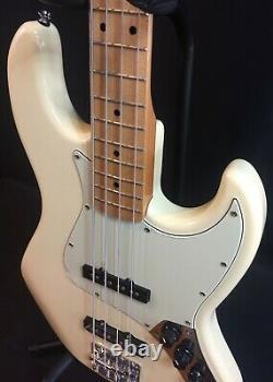 Tagima TW-73 Jazz Bass 4-String Electric Bass Guitar Vintage White