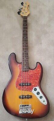 Tanglewood Bass Guitar. Excellent condition. Jazz bass. Cash on collection only