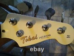 Tokai Jazz Sounds Bass guitar. Modified with Serial/Parallel Pull/Push switch