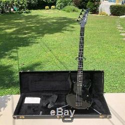 USA Carvin LB20 4-String Electric Bass Guitar, Strap & HSC
