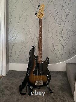 Used G&L / Tribute Series LB100 3Tone Sunburst Bass Guitar + Bits UK SELLER