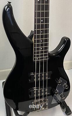 VGC Yamaha TRBX304 Electric 4-String Bass Guitar Gloss Black FAST SHIPPING