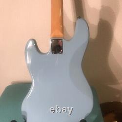 VINTAGE BASS GUITAR VJ74 (HALF PRICE JAZZ/ROCK) L/blue