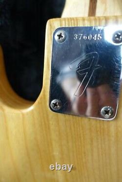 Vintage 1972 Fender jazz bass guitar