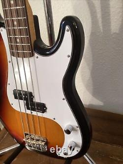 Vintage Bass Guitar V4 Sb Sunburst Precise