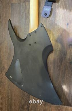 Vintage Metal Axxe Bass Guitar in Satin Black