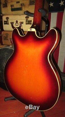 Vintage Original 1968 Guild Starfire II Electric Bass Guitar With Original Case