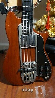 Vintage Ovation bass guitar 4 strings