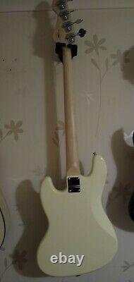 Vintage VJ74 ReIssued Maple Fingerboard Bass Guitar Vintage White