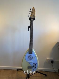 Vox apache 1B Teardrop Bass Guitar