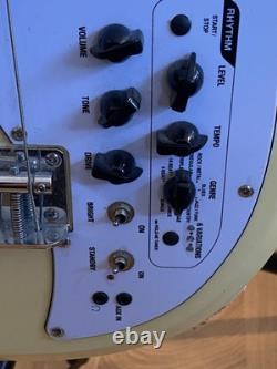 Vox apache 1B Teardrop Bass Guitar