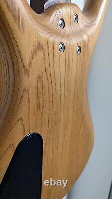 Warwick Corvette 5 string bass guitar 1998 German Made Ash Wenge Neck Hard Case