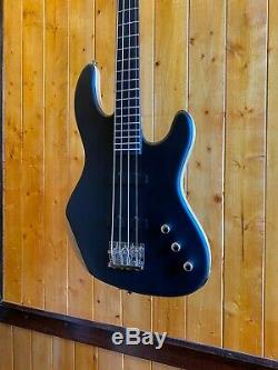 Wolf JB4 Electric Bass Guitar Jet Black(Matt Finish)