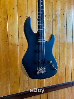 Wolf JB4 Electric Bass Guitar Jet Black(Matt Finish)