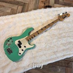 YAMAHA Bass Billy Sheehan Model / Electric Bass Guitar / made in 1989-90